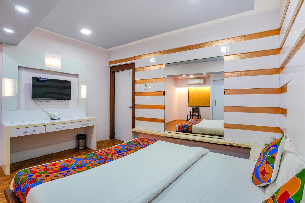 Fabexpress Vinyasa Residency Hotel Bhayandar Exterior photo